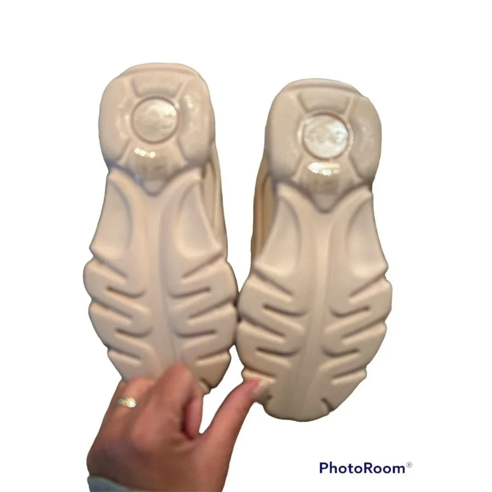 Buffalo London Corin Platform Leather Sneaker Shoes 8.5 Women's NEW IN BOX! - Picture 6 of 10